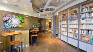 coffee-bookstore coffee-bookstore