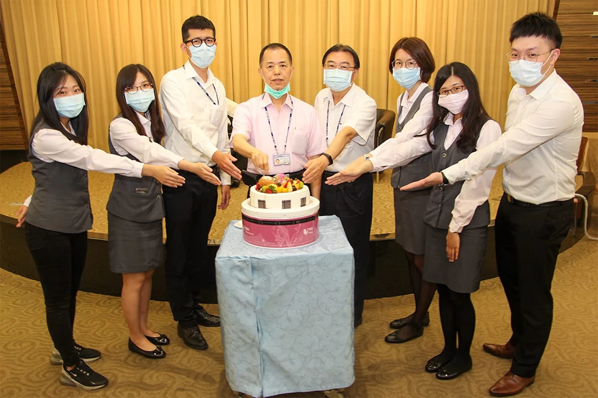 salary-and-benefit-12