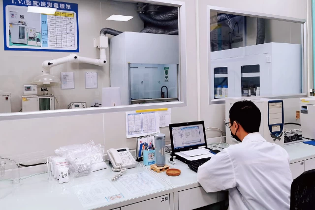 02-chemical-formula-preparation-room